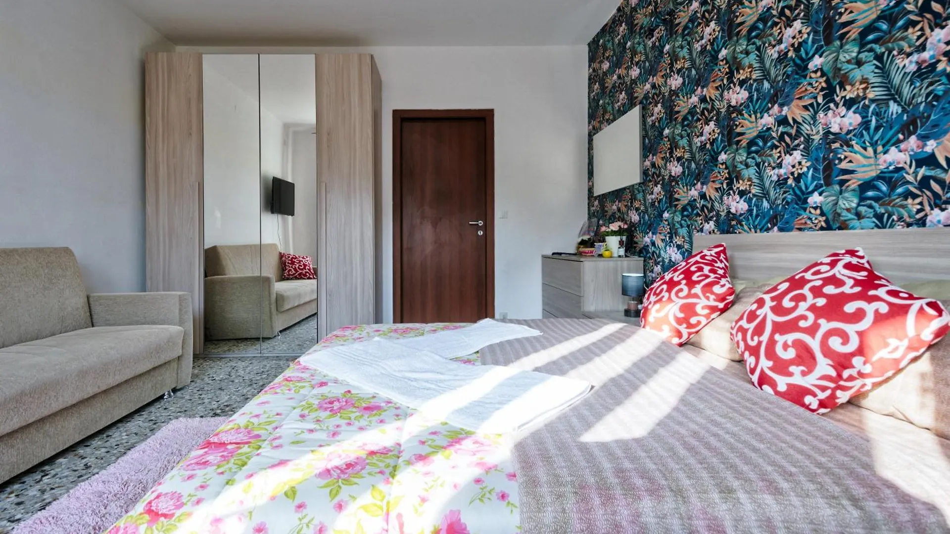 R&R Apartment Marghera Guest house